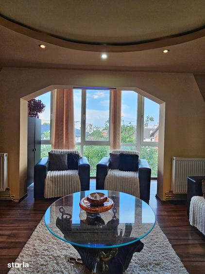 Apartament cu 2 camere decomandat, mobilat în Central