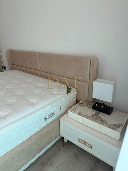 Apartament cu 3 camere în Zorilor