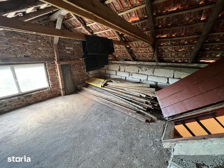 Casă cu 4 camere cu Teren 806 Mp în Viile Satu Mare