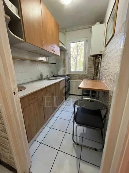 Apartament 2 camere în zona STRAZII PARANG - 1