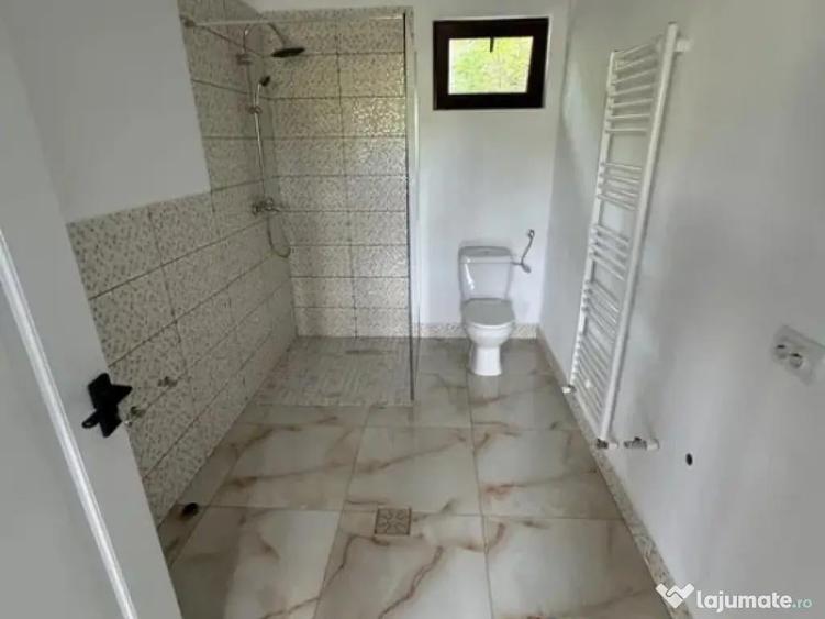 Casa noua 108 mp cu teren 1.890 mp, zona lini?tita - 12