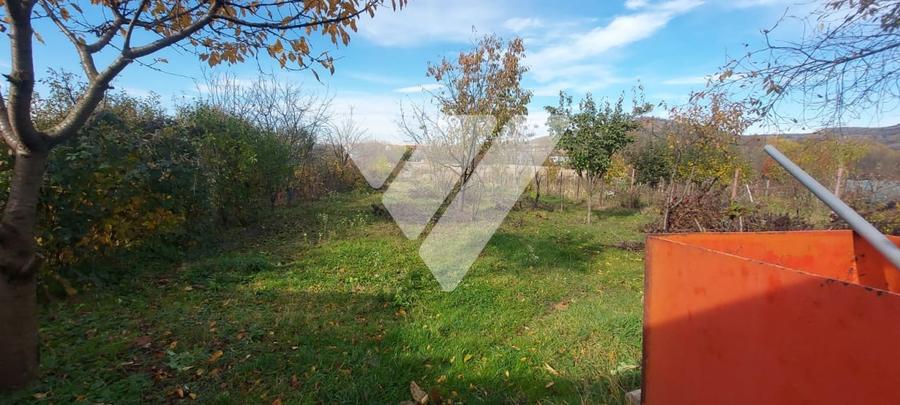 Casa singur in curte, 1100 mp curte libera, acces auto Gusterita Sibiu - 2