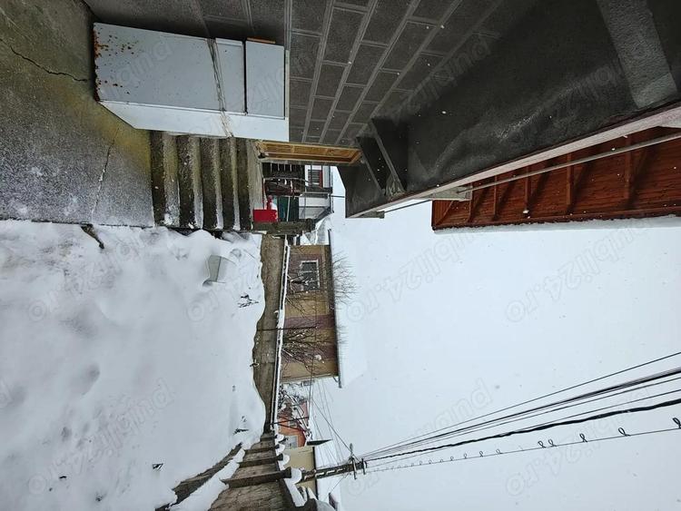 Casa in Hunedoara, zona Chizid (Botu calului), P+1+Pod. Pret 135000 EUR NEG - 1