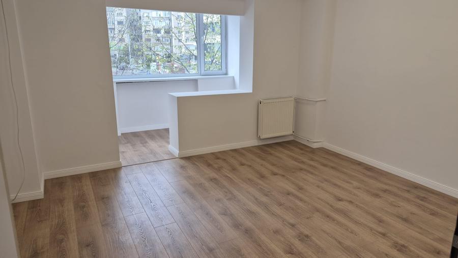Decebal -  Pta Muncii - Alba Iulia - Apartament 4 camere - Spatiu Birou -Cabinet - 1