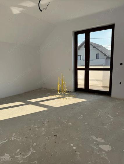 Vand casa cu garaj in Ipotesti - 10