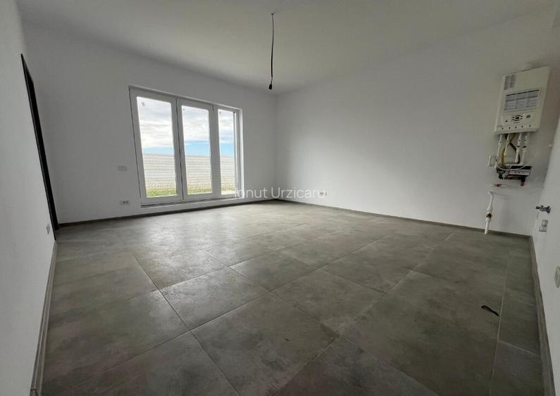 Casa stil mediteranean aproape de metrou -