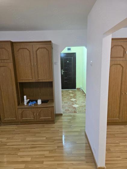 Garsoniera de inchiriat - 9