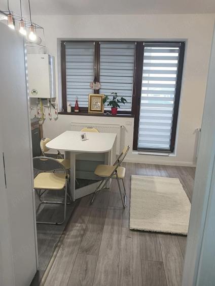 Inchiriez apartament 2 camere - 1