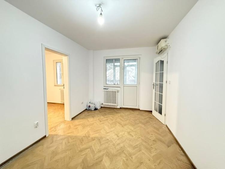 Etaj 1-Tatarasi-Ateneu- 2 Camere-bloc fara risc-renovat - 1