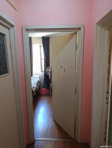 Vand apart 2 camere zona Peco - 2