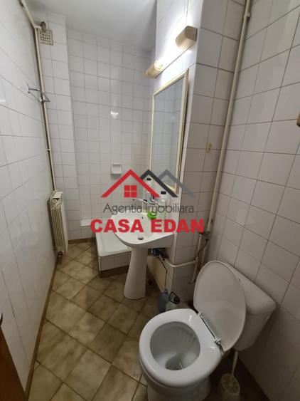 Ap 4 cam in Campina ultracentral--115.000e - 10