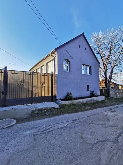 Proprietar vând casă cu etaj - 3