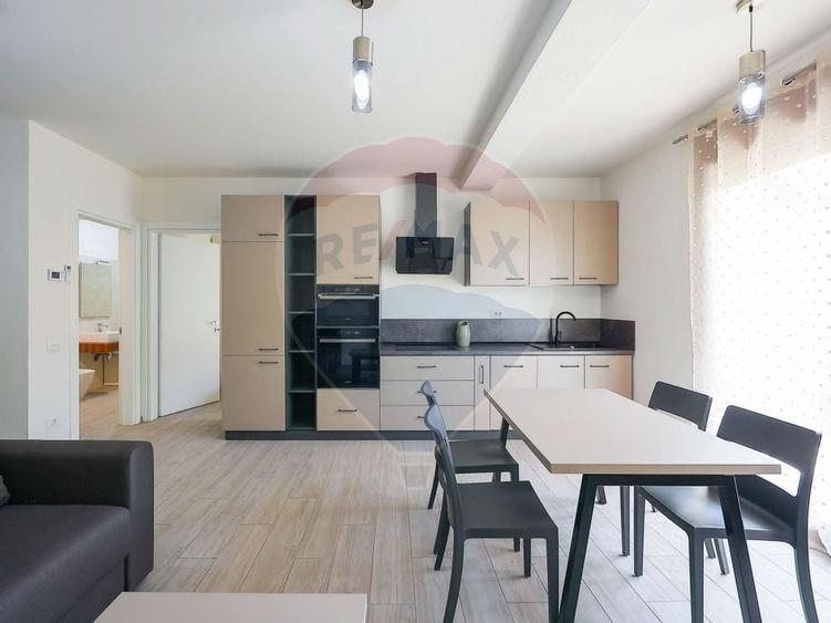 Apartamente 3 camere de închiriat ultracentral, clădire nouă, Oradea - 1