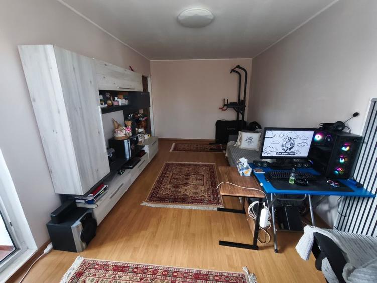 Proprietar–Ap.3 camere decomandat Colentina–et 2/8–68 mp–bloc reabilitat - 2