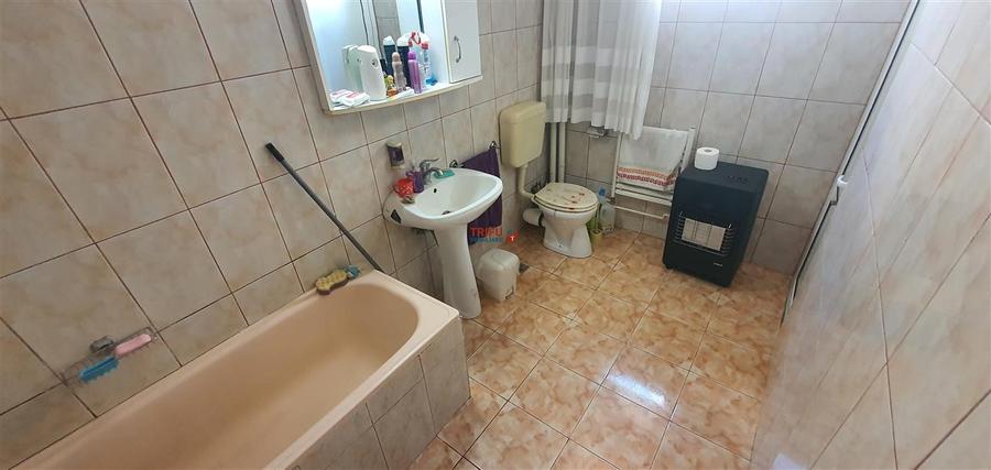 Casa cu etaj,S+P+E 791mp teren Zona Schit - 7