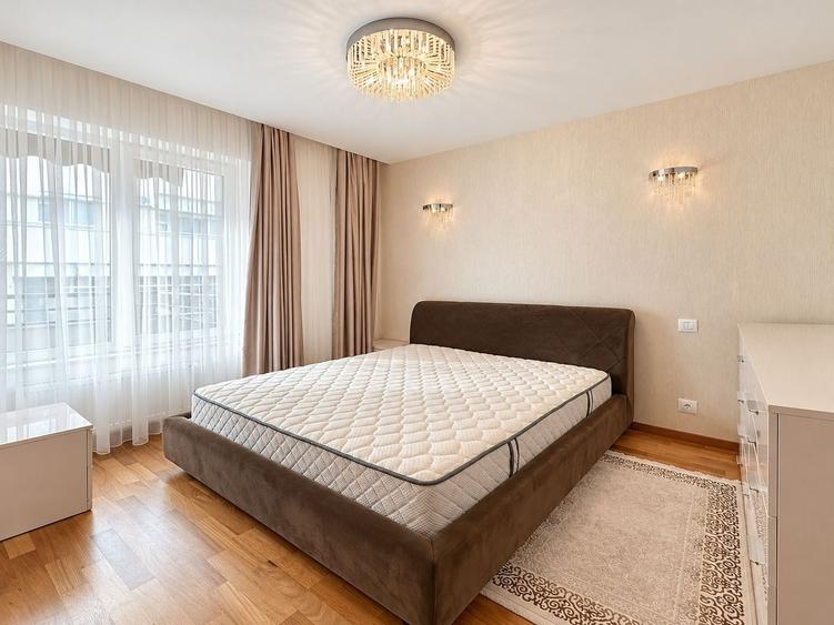 Apartament cu 3 camere decomandat în Șoseaua Nordului