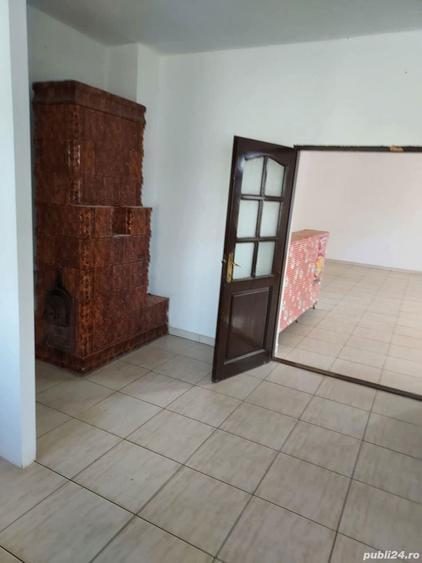 inchiriez spatiu - 4