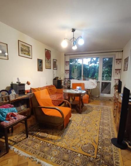 Apartament spa?ios cu 3 camere + garaj , Cornisa - 18