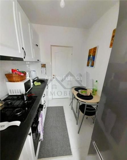 Apartament 2 camere cu parcare si boxa zona capat CUG Apartament 2 camere cu parcare si boxa zona capat CUG