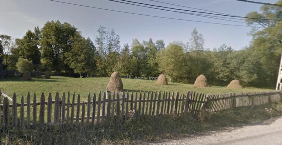 Teren intravilan - 6684 mp - com.Manastirea Humorului - 2