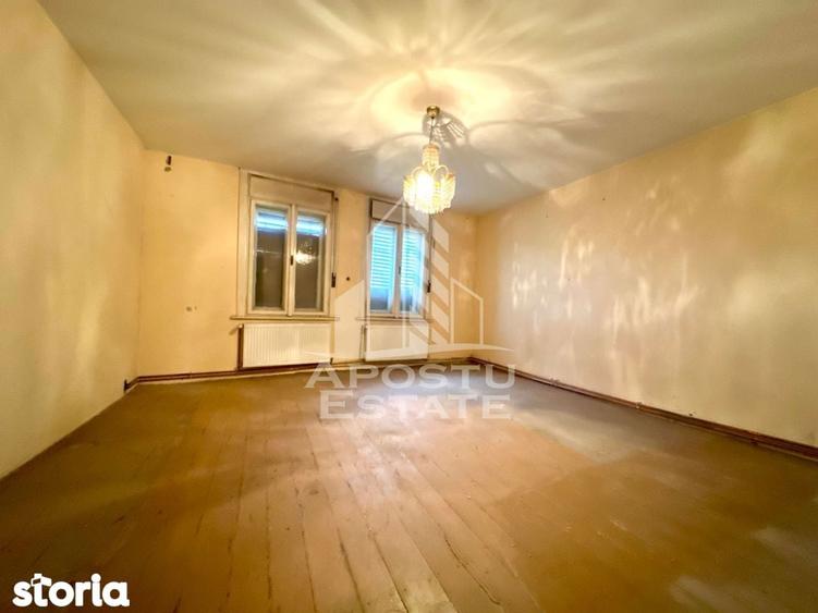 Casa Individuala de vanzare situata in localitatea Utvin - 8