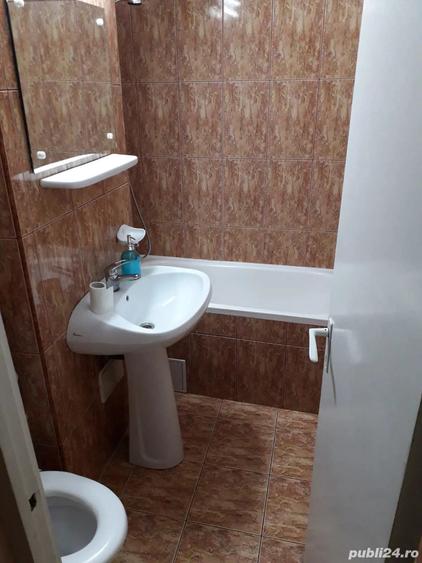 Inchiriez garsoniera zona Dacia-Sovata etaj 2 - 4