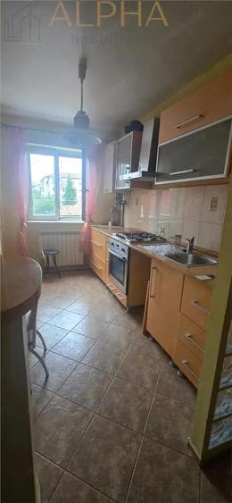 Apartament 3 camere de inchiriat - 1