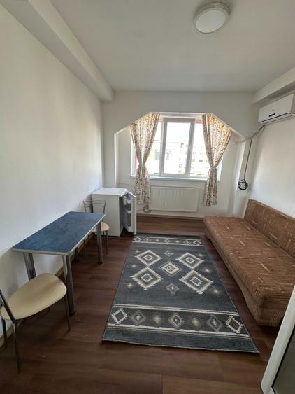 Garsoniera de inchiriat in zona UTA - 8