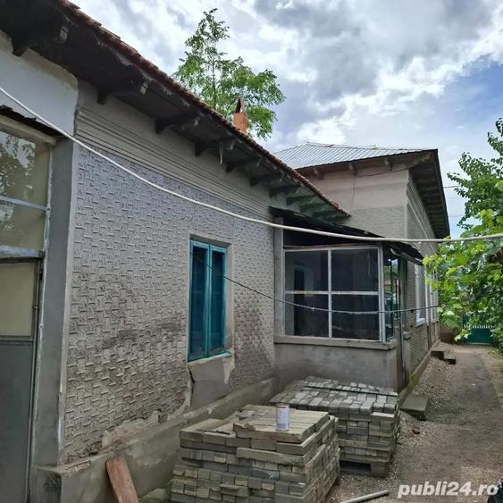 Vand Casa cu curte 851 mp 15 minute de Alexandria - 8