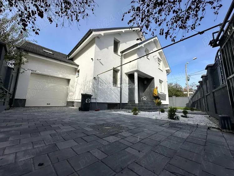 DE INCHIRIAT Vila spa?ioasa D+P+M in Timi?oara