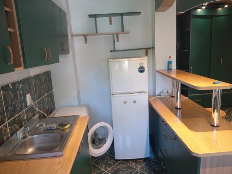 Baneasa, garsoniera,particular, str Horia Macelariu ,zona Antena 1- pasaj, - 1