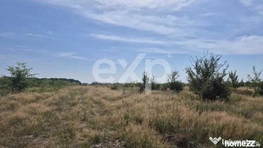 Teren de 500 mp, în Trivale