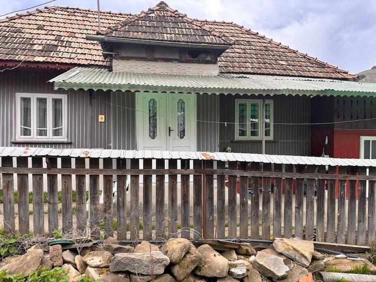 Vand casa si teren la munte. - 10
