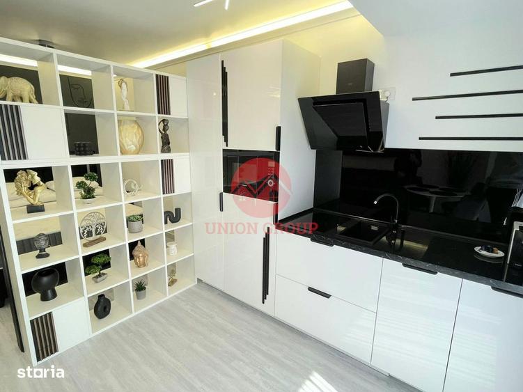 studio Spatios in White Titanic Mamaia - 8