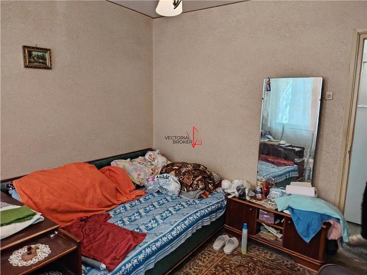 Apartament 2 camere Basarabia Gheorghe Petrascu - 11