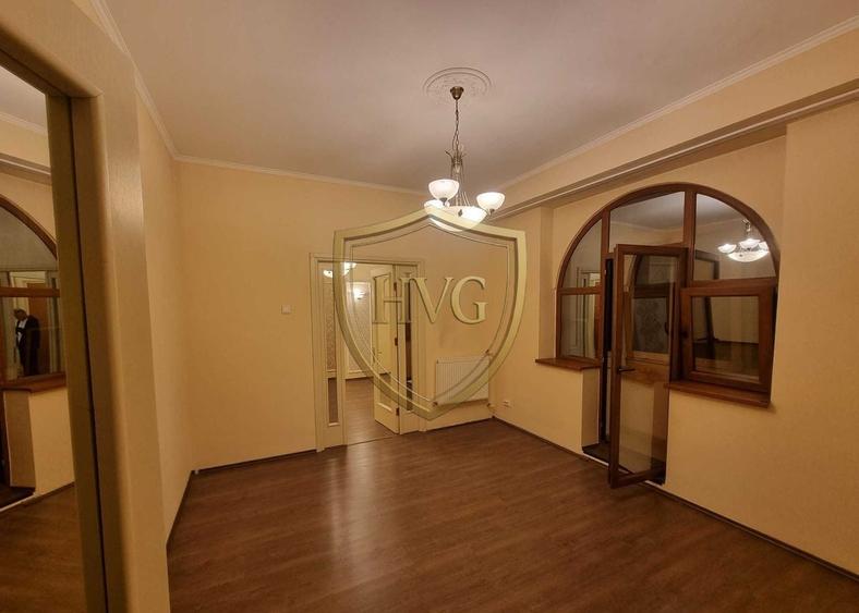 Apartament cu 3 camere | Nemobilat | Piata Unirii - 2