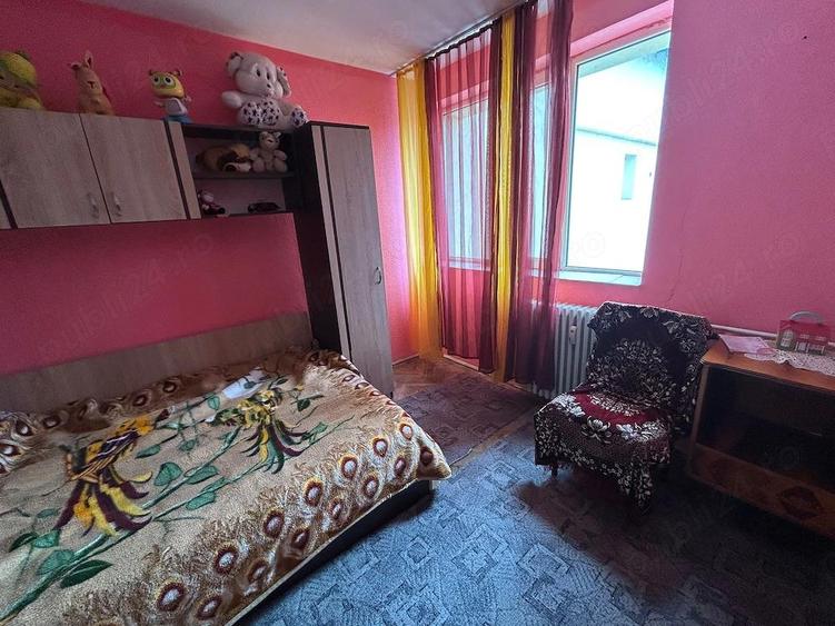 Inchiriez apartament cu 2 camere - 5