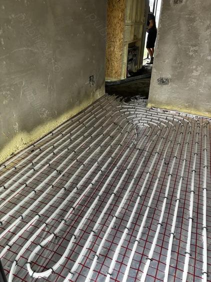 Vand casa cartier Livada in - 3