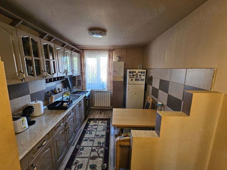 Vand apartament 2 camere Petrosani - 7