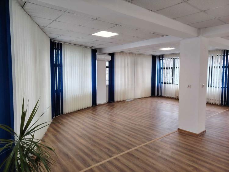 Inchiriez spatiu de birouri, amplasat central, et 1, 106 mp - 5