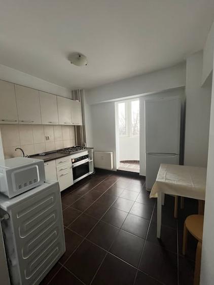 Garsoniera mare Militari-Virtutii, intre 2 linii de metrou - 10