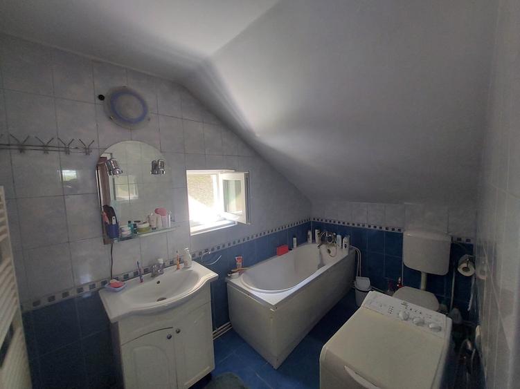 Casa de vanzare Izvoru Muntelui (Judetul NEAMT) - 24