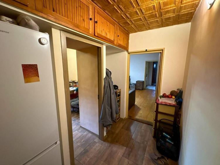 Apartament 2 camere parter 50 M² zona linistita Simeria - 3