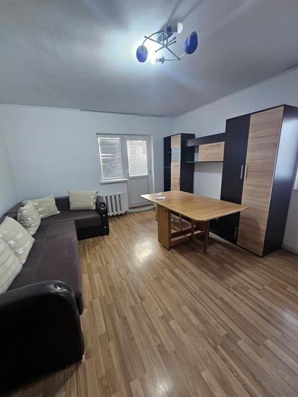 500euro/luna, Gara  Arcu, apartament 3 camere, 2 bai, etaj 1, bloc vila - 3