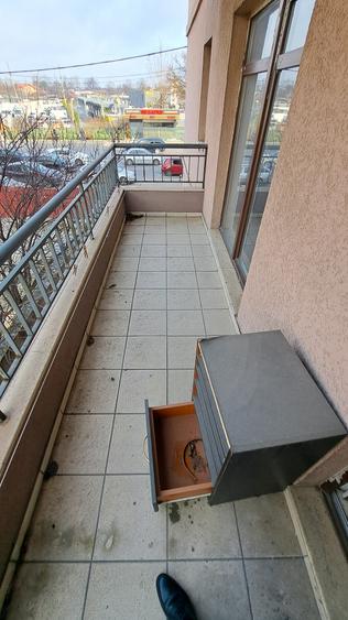 APARTAMENT 3 CAMERE - SUPRAFATA GENEROASA - 39