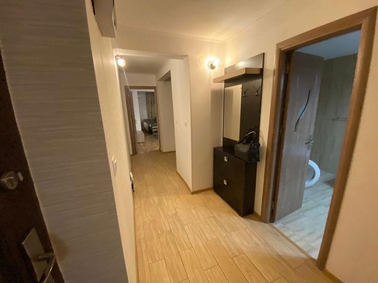 Inchiriez apartament 2 camere - 2