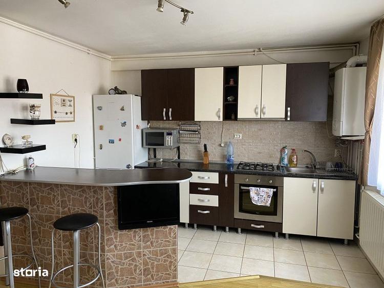 apartament tip mansarda 2 camere strand str Barsei - 5
