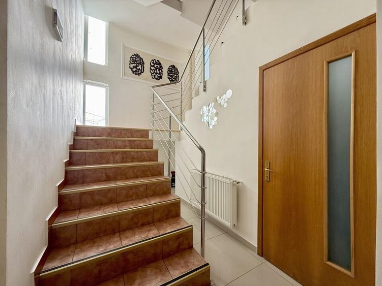 Vila P+2, construita in 2010 | Andronache, Sector 2 - 15