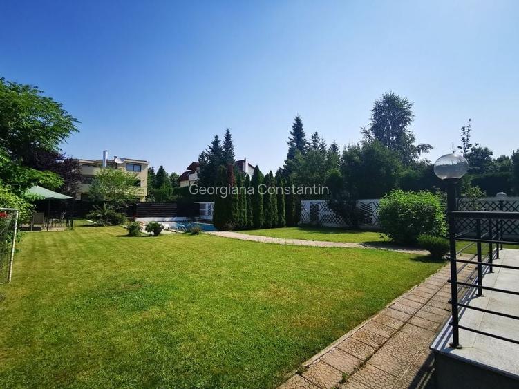 Vila cu gradina impresionanta de 850 mp si piscina exterioara