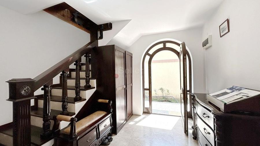 Zona Linistita Structura Generoasa - 17